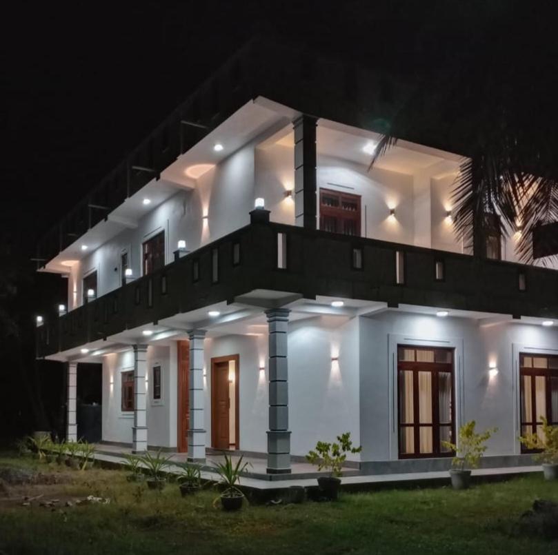 Eco Rich Séjour chez l'habitant Pamunugama